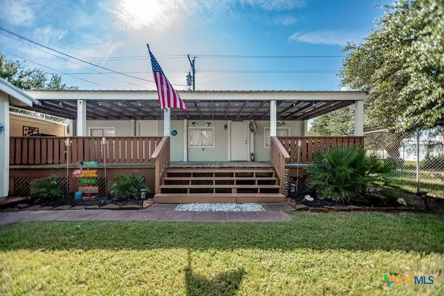 1207 W Madison Avenue, Port Oconnor, TX 77982 - #2