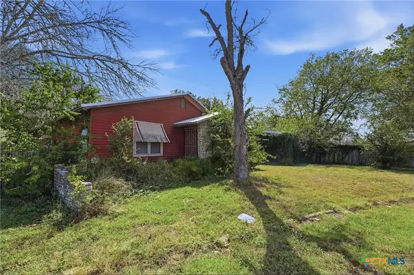 520 Seydler Street, Gonzales, TX 78629
