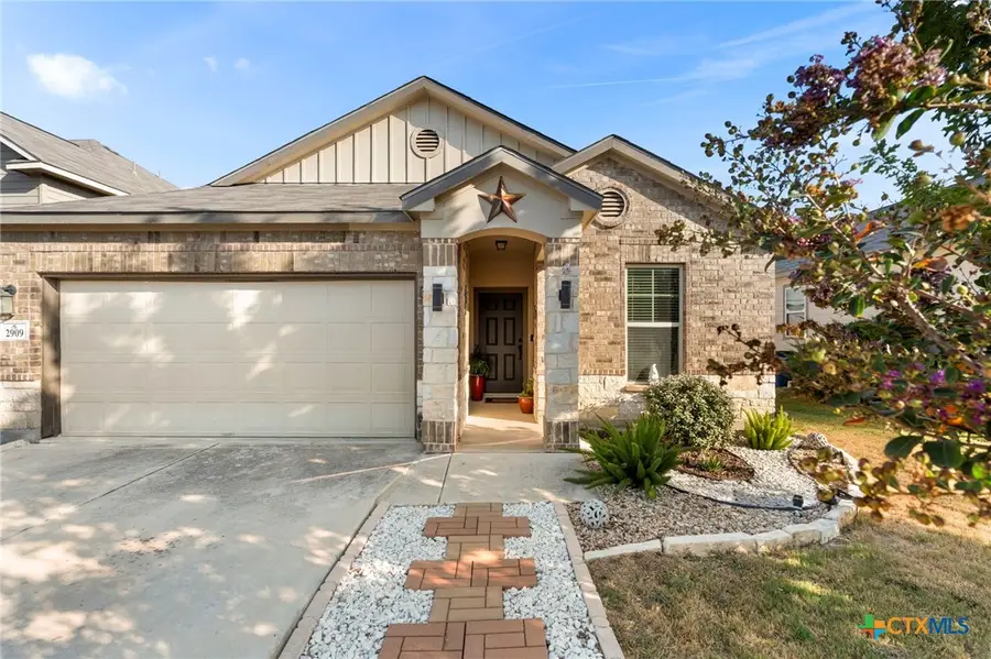 2909 Sunset Summit, New Braunfels, TX 78130 - #2