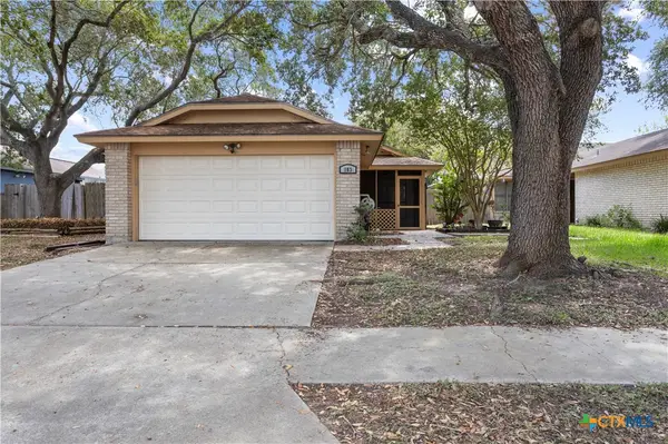 103 Windward Court, Victoria, TX 77901