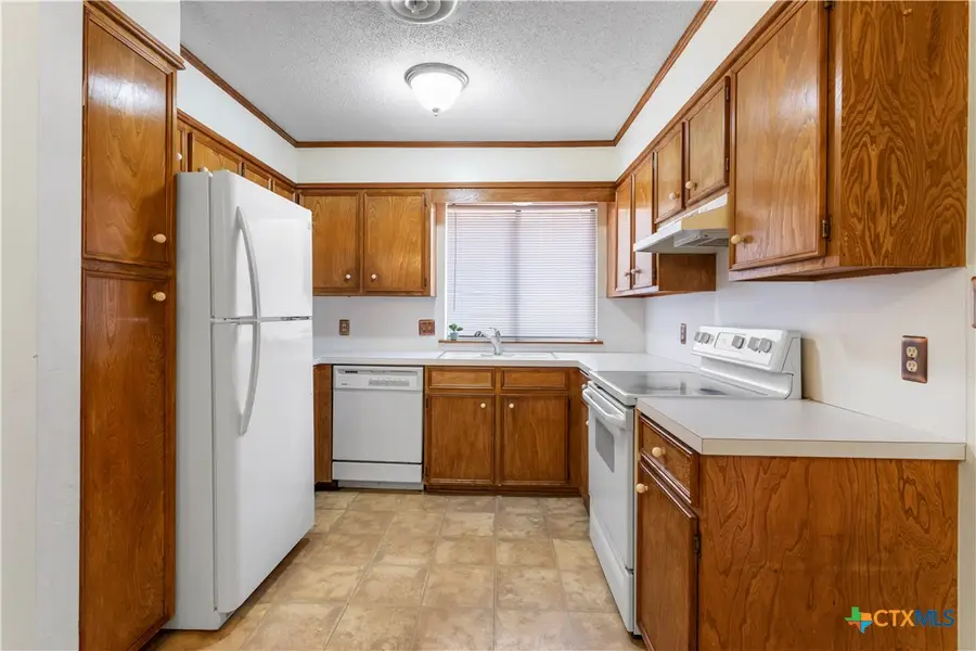 103 Windward Court, Victoria, TX 77901 - #2