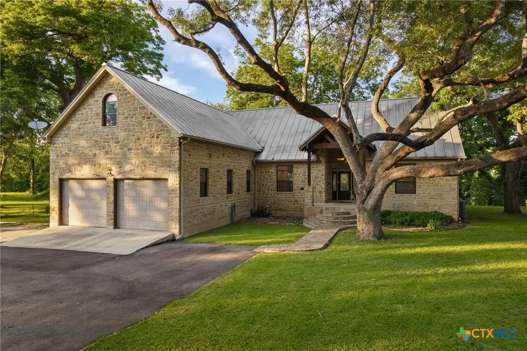 302 Guadalupe River Drive, Seguin, TX 78155 - #1