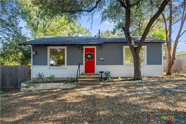 140 E 15th Avenue, Belton, TX 76513