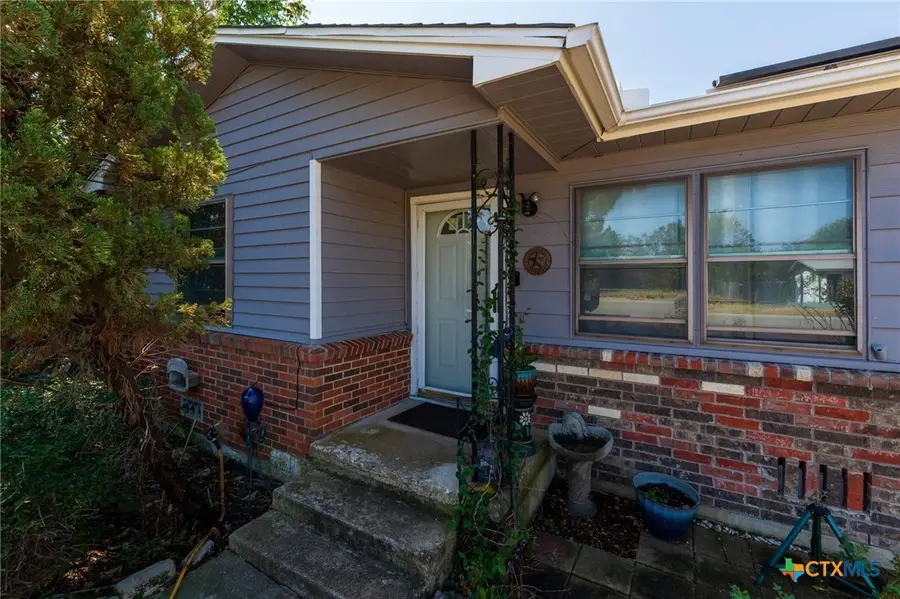403 W Avenue F, Copperas Cove, TX 76522 - #3