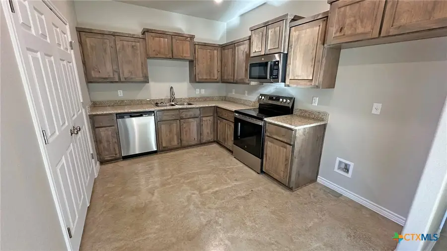 218 Leon Lane, Copperas Cove, TX 76522 - #3