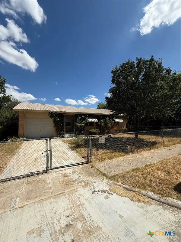 711 S 3rd Street, Copperas Cove, TX 76522