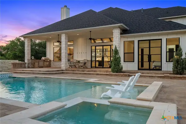 112 Davis Lane, Georgetown, TX 78633