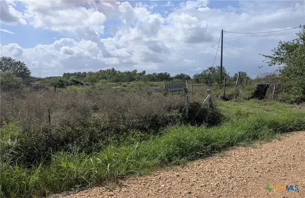 57 Key Road, Victoria, TX 77905