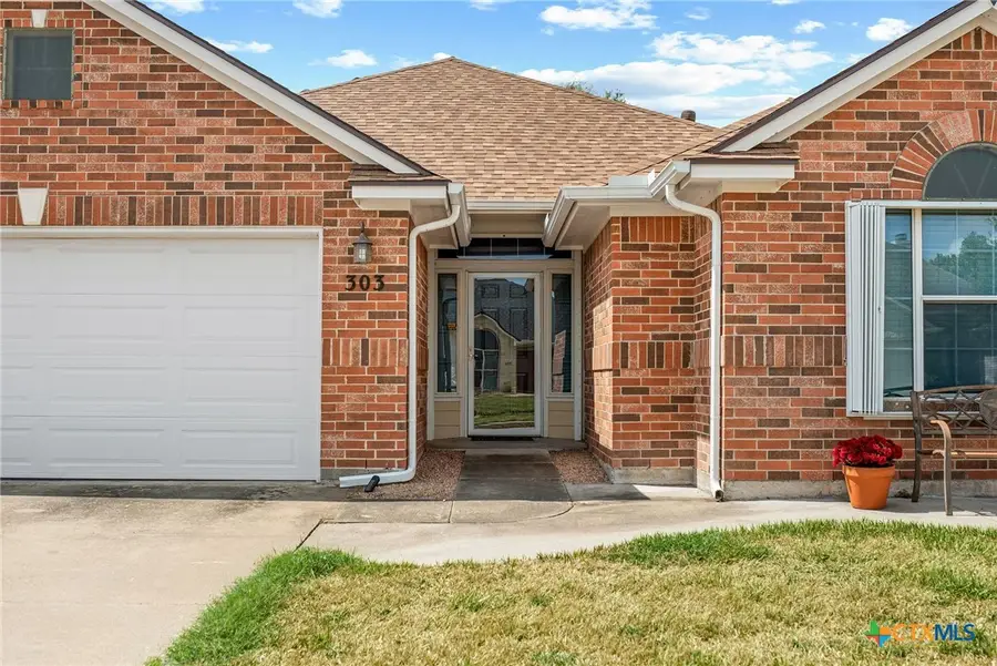 303 Waterstone, Victoria, TX 77901 - #3