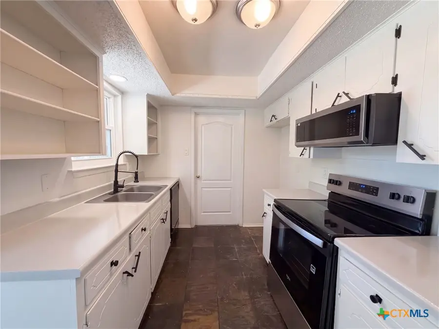 2105 Kirk Avenue, Killeen, TX 76543 - #2