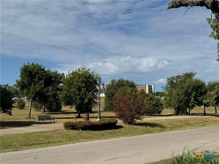 1918 S 17th Street, Temple, TX 76504 - #2