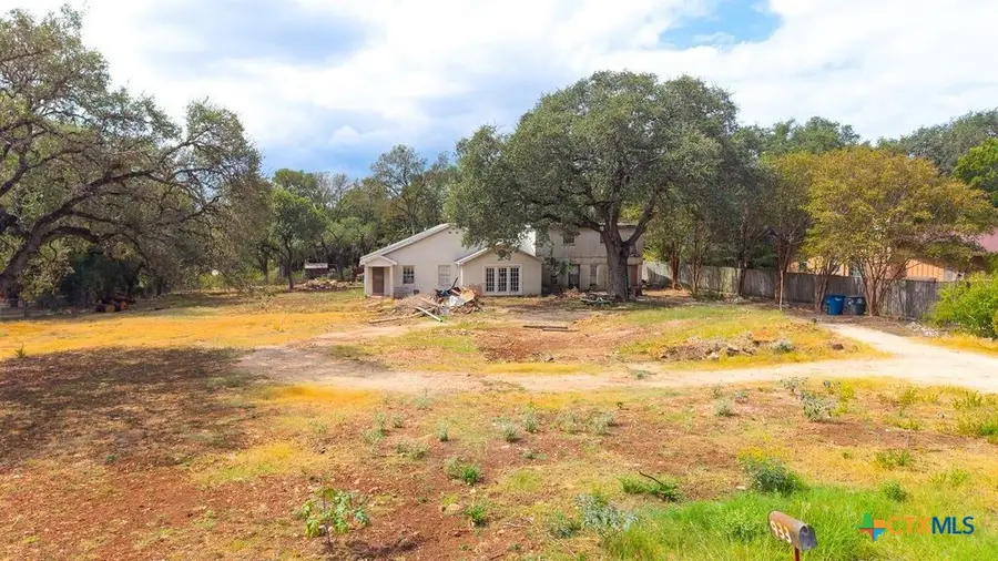 933 Fredericksburg Road, New Braunfels, TX 78130 - #2