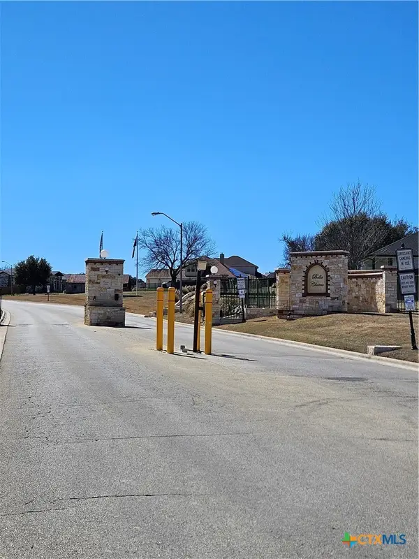 2017 Box Canyon, Nolanville, TX 76559