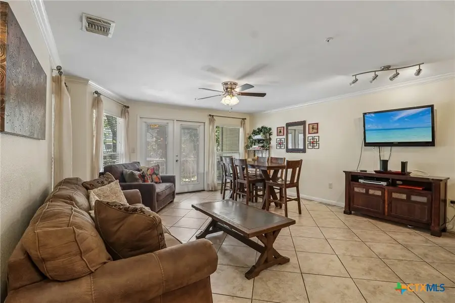 730 E Mather Bldg L Unit 201 Street, New Braunfels, TX 78130 - #3