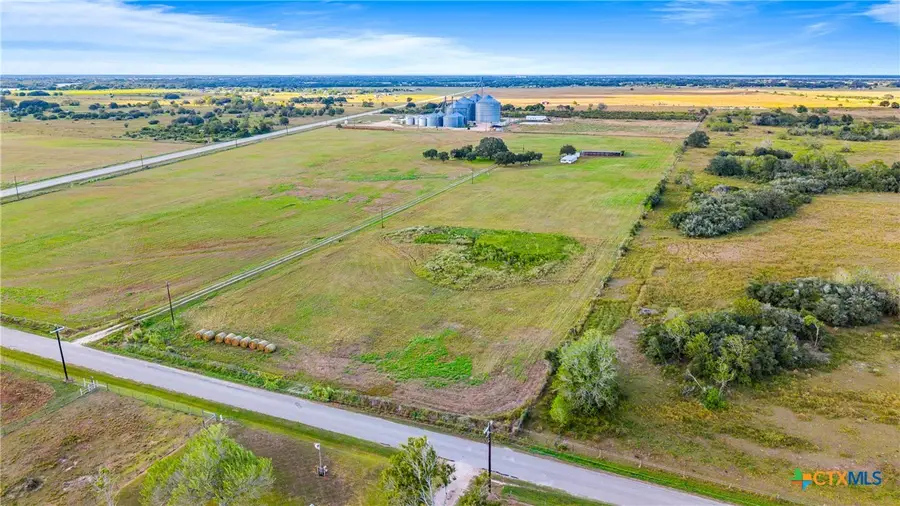 130 County Road 230, Ganado, TX 77962 - #2