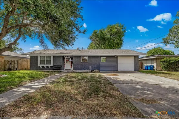1004 Diomede Street, Portland, TX 78374