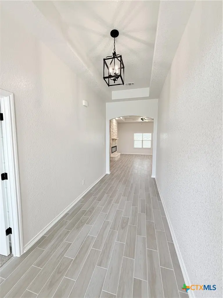 512 Avery Street, Killeen, TX 76542 - #2