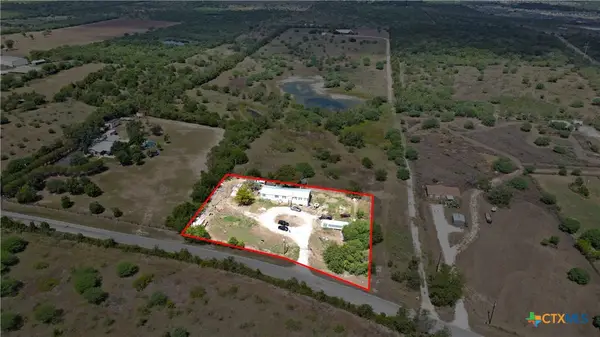924 Union Wine Road, New Braunfels, TX 78130