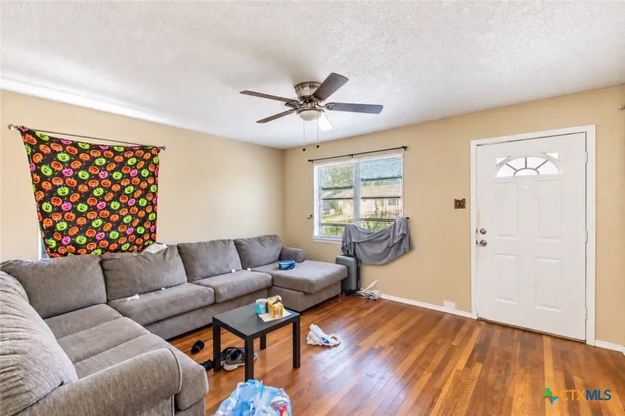 1201 S 15th Street, Copperas Cove, TX 76522 - #3
