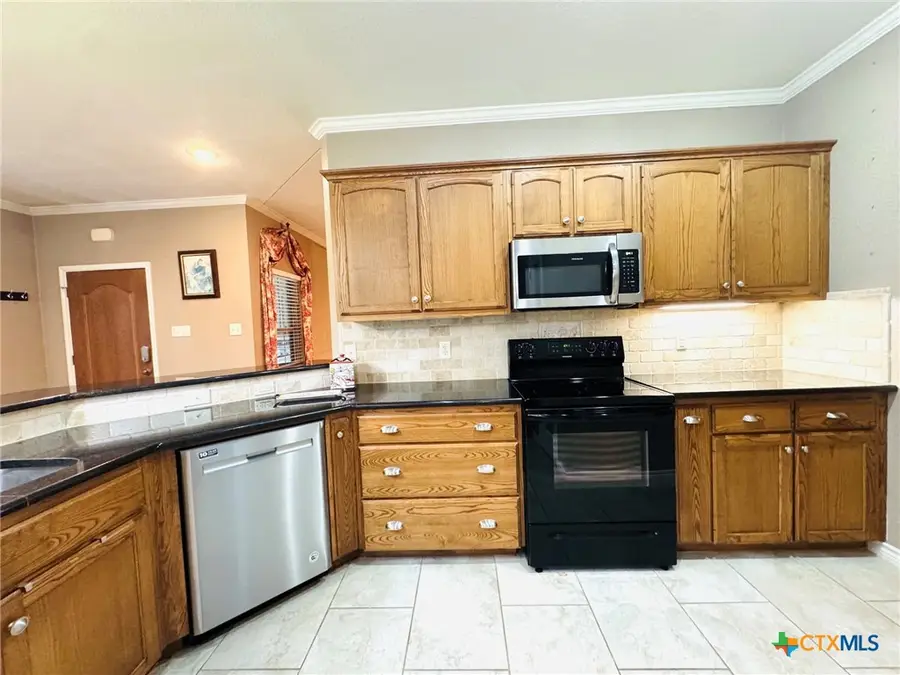 612 River Oaks Drive, Gatesville, TX 76528 - #3