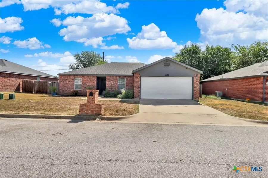 1007 E Avenue S, Belton, TX 76513 - #2