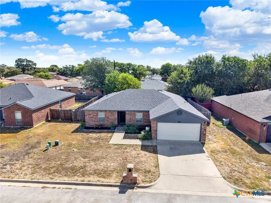 1007 E Avenue S, Belton, TX 76513 - #3