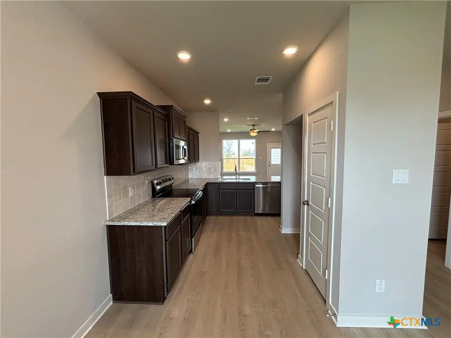 518 University Avenue, Troy, TX 76579 - #3