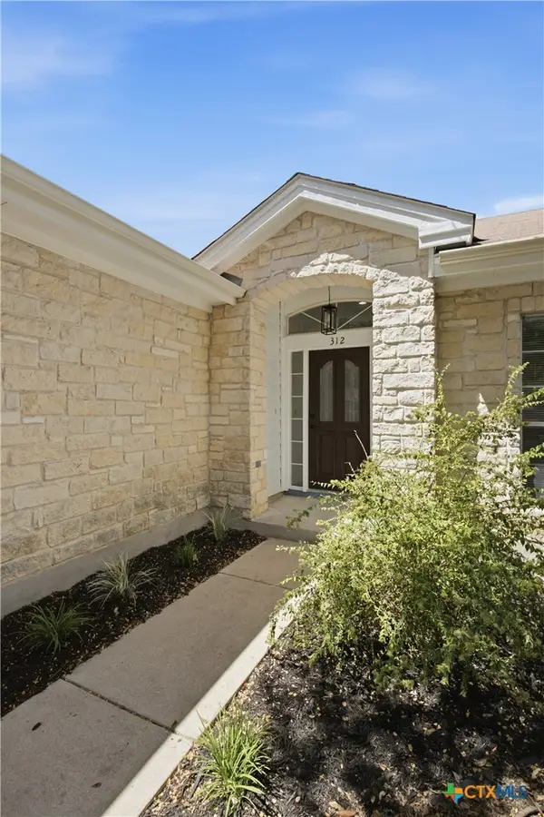 312 Debora Drive, Georgetown, TX 78628