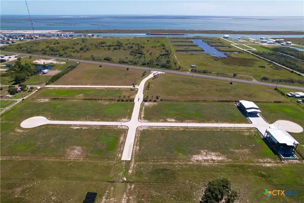 14-19 Clearwater, Port O'Connor, TX 77982
