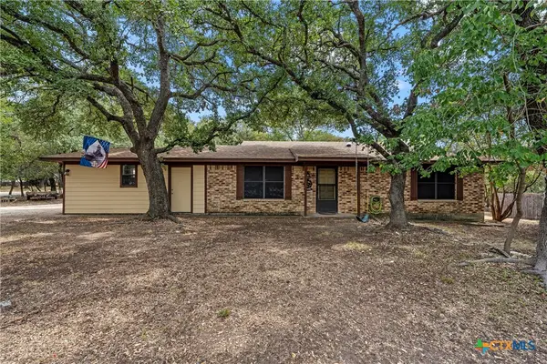 31 Retama Drive, Morgans Point Resort, TX 76513