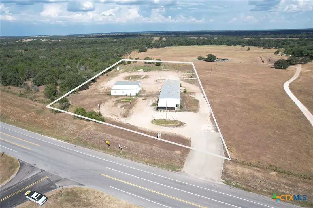 4437 S Hwy 77, Rockdale, TX 76567 - #1