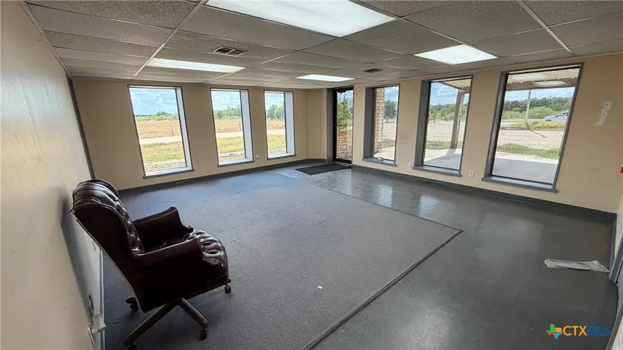 4437 S Hwy 77, Rockdale, TX 76567 - #3