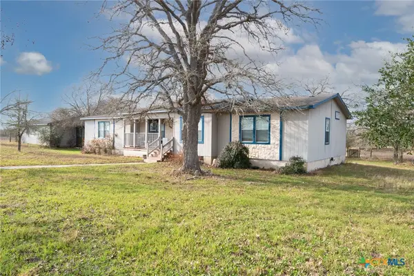 5912 Fm 1104, Kingsbury, TX 78638