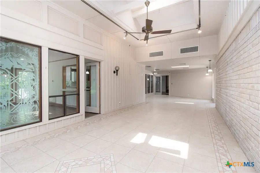 14200 Briarcliff Road, Troy, TX 76579 - #2