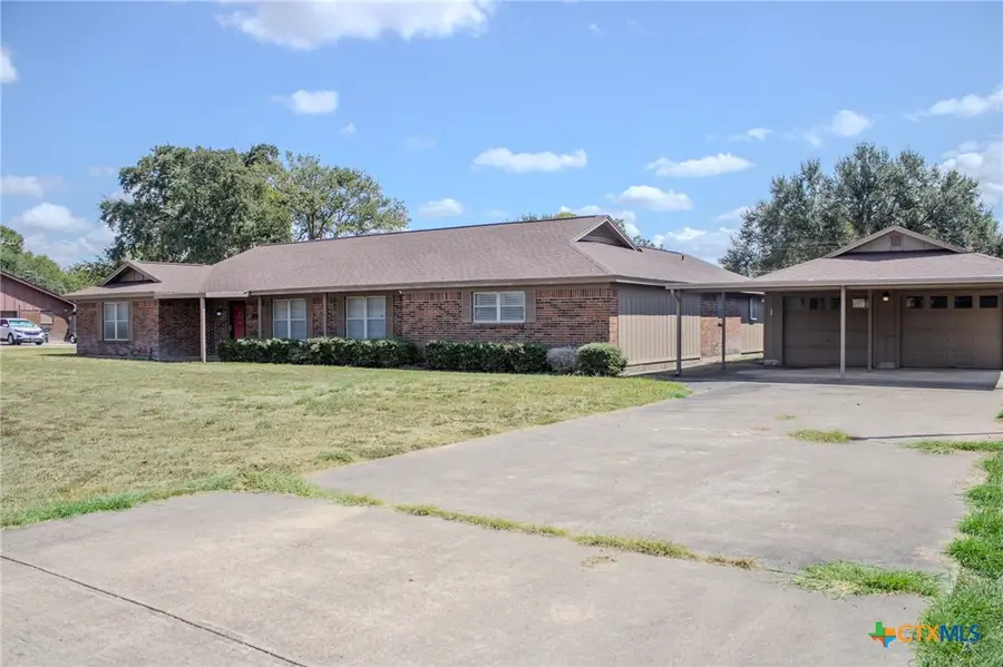 505 Ball Airport Road, Victoria, TX 77904 - #2