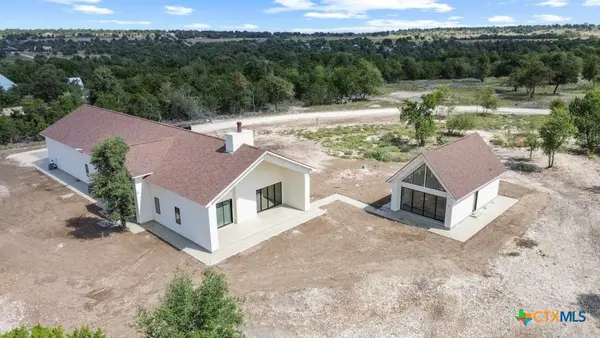 122 Stella Cherry Court, Fredericksburg, TX 78624