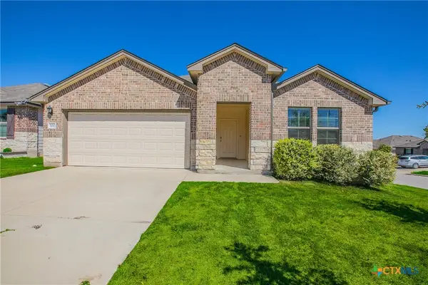 300 Jacquard Court, Troy, TX 76579