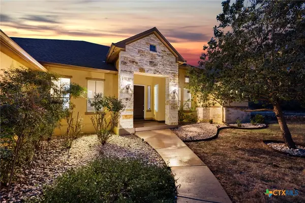 1231 Porto Point, New Braunfels, TX 78132