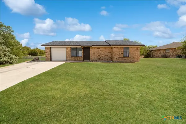 305 Skyview Circle, Troy, TX 76579