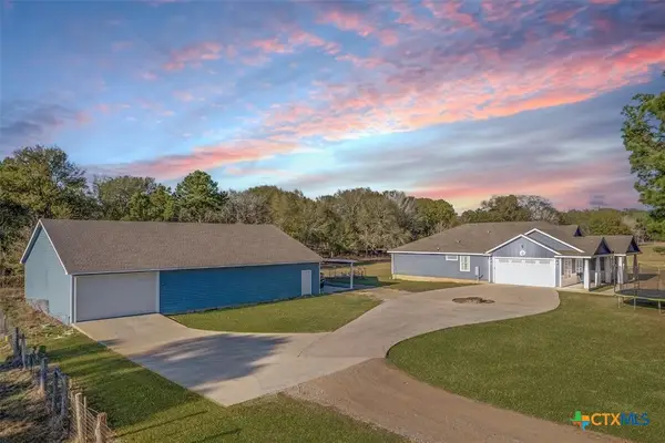 1880 Highway 21, Paige, TX 78659