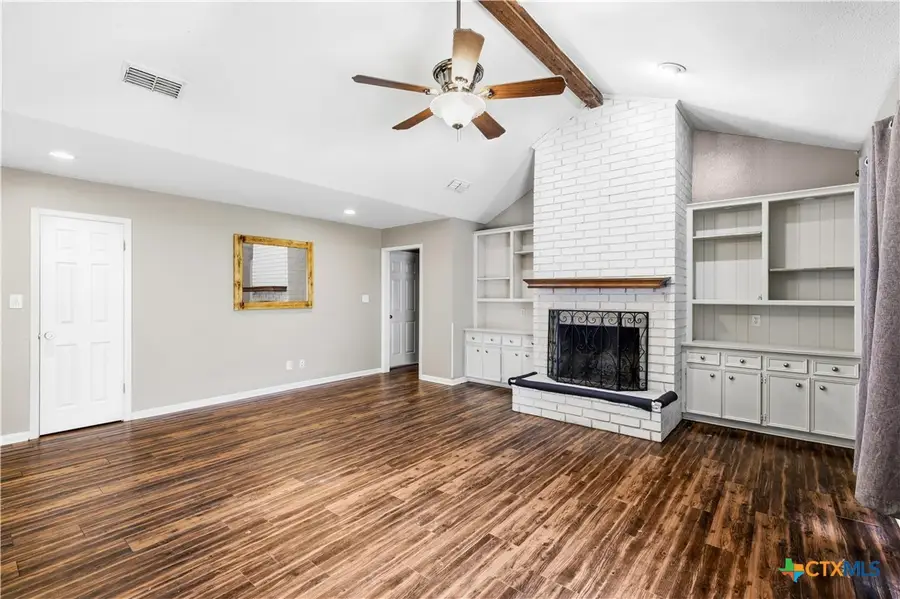 112 Laguna Drive, Victoria, TX 77904 - #2