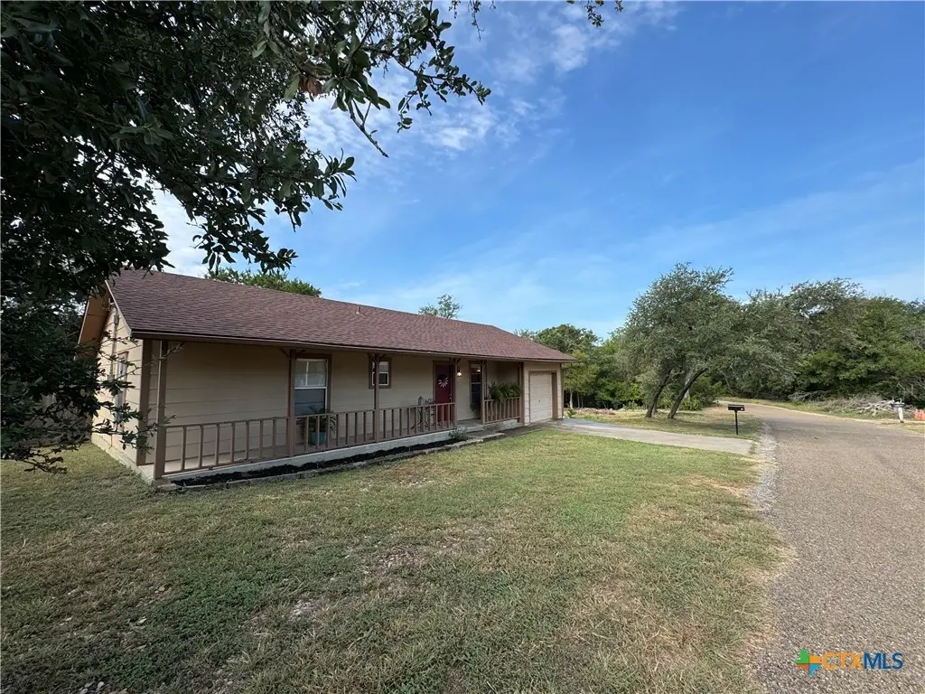 15 Cliffside Drive, Morgans Point Resort, TX 76513 - #1