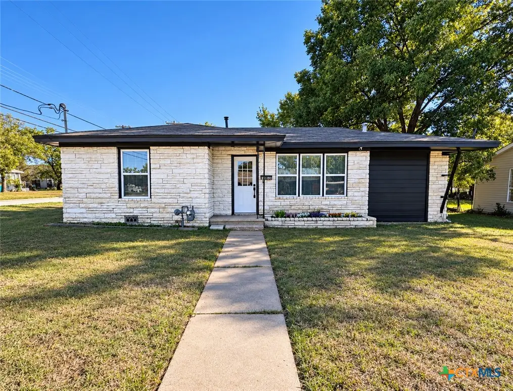 2526 Oak Drive, Gatesville, TX 76528 - #1