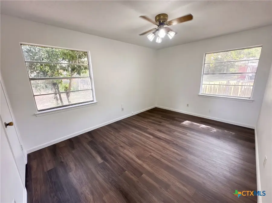 501 Ridge Street, Copperas Cove, TX 76522 - #3