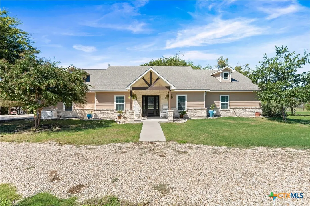 12694 Knob Hill Road, Rogers, TX 76569 - #1