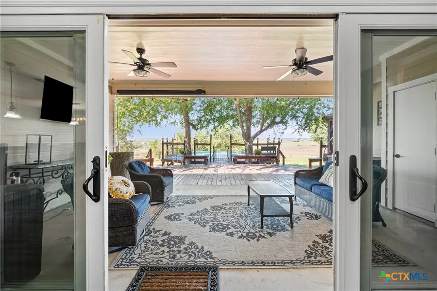 12694 Knob Hill Road, Rogers, TX 76569 - #2