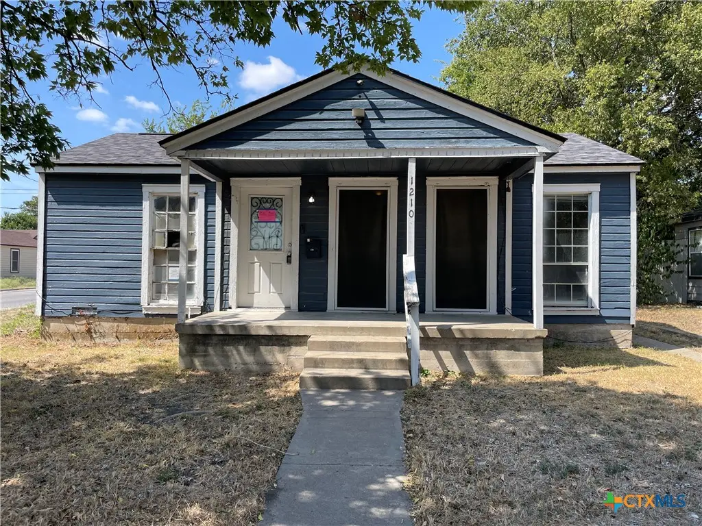 1210 S 3rd Street, Temple, TX 76504 - #1