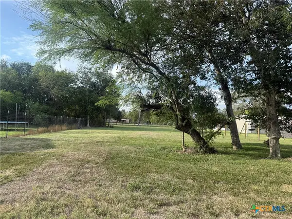 TBD West Cypress Street, Edna, TX 77957