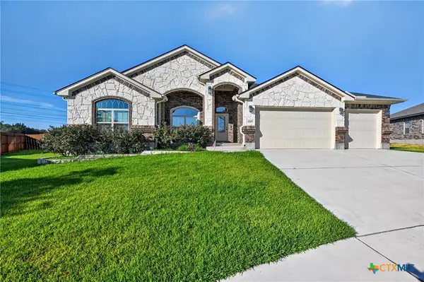 9000 Grand Oaks Lane, Killeen, TX 76542