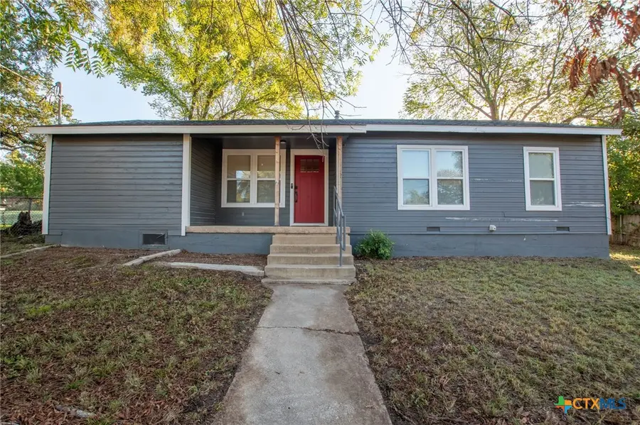 605 S Summer Street, Lampasas, TX 76550 - #2